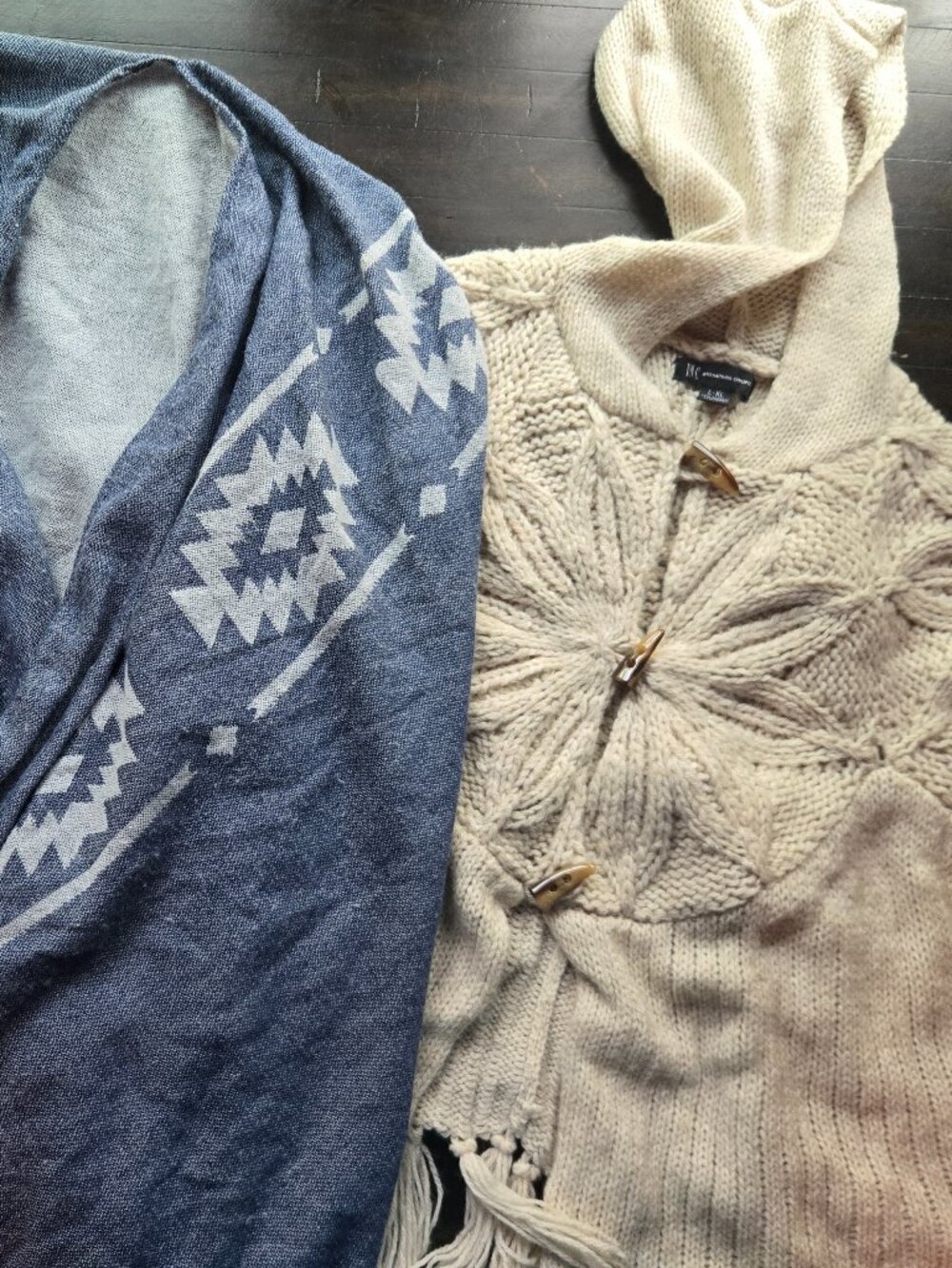 Poncho Shawl Sweater Lot L Denim Yellowstone Fringe